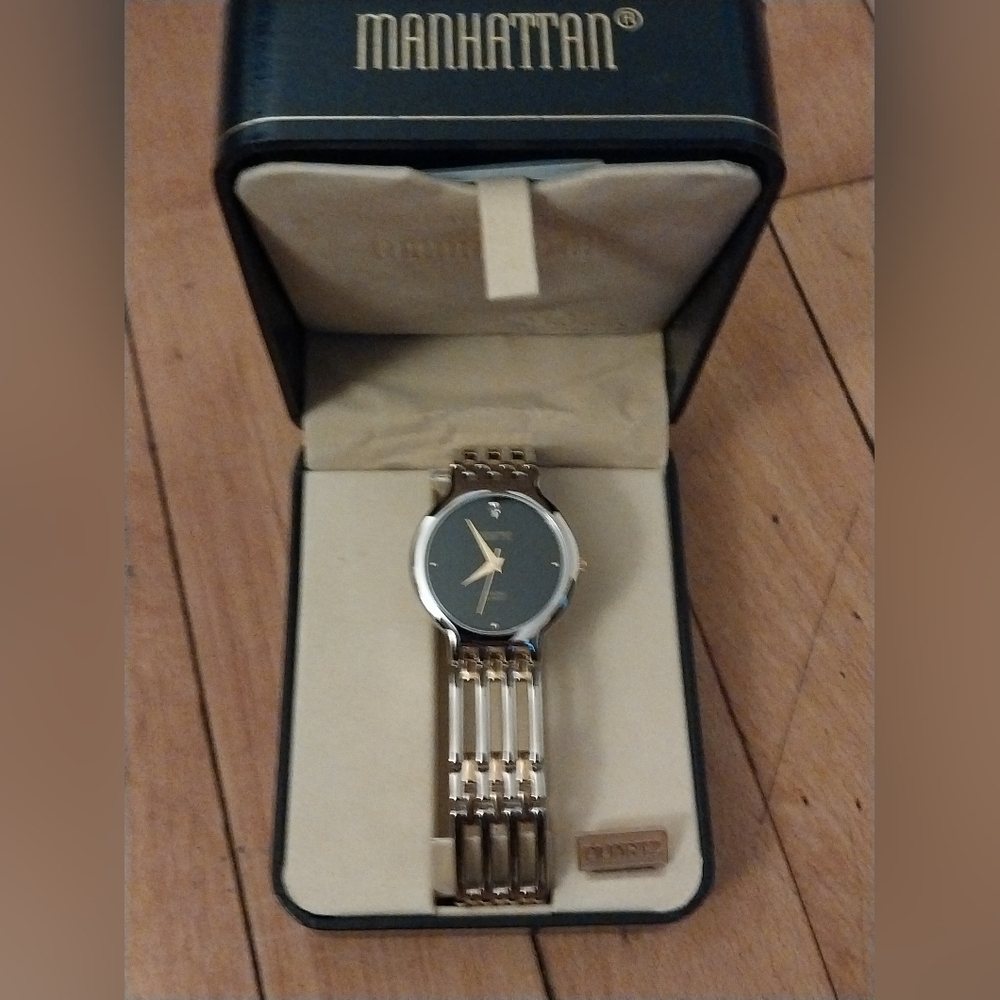 Manhattan women watch